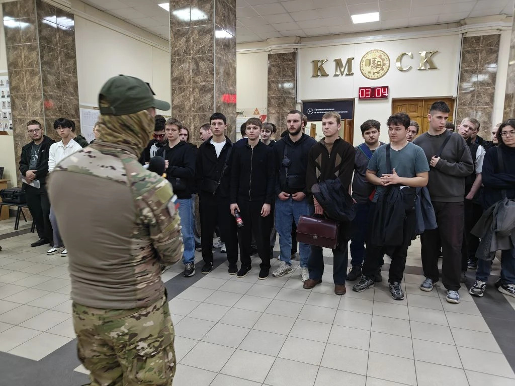 В Краснодарском машиностроительном колледже провели форум «Пилоты нового времени»
