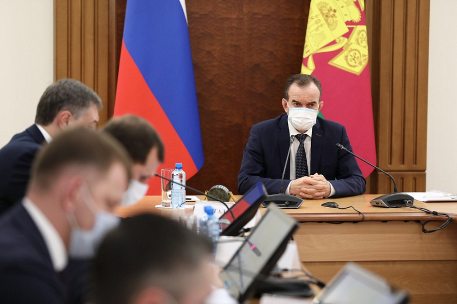На Кубани создадут «горячую линию» для промышленников по работе в новых экономических условиях