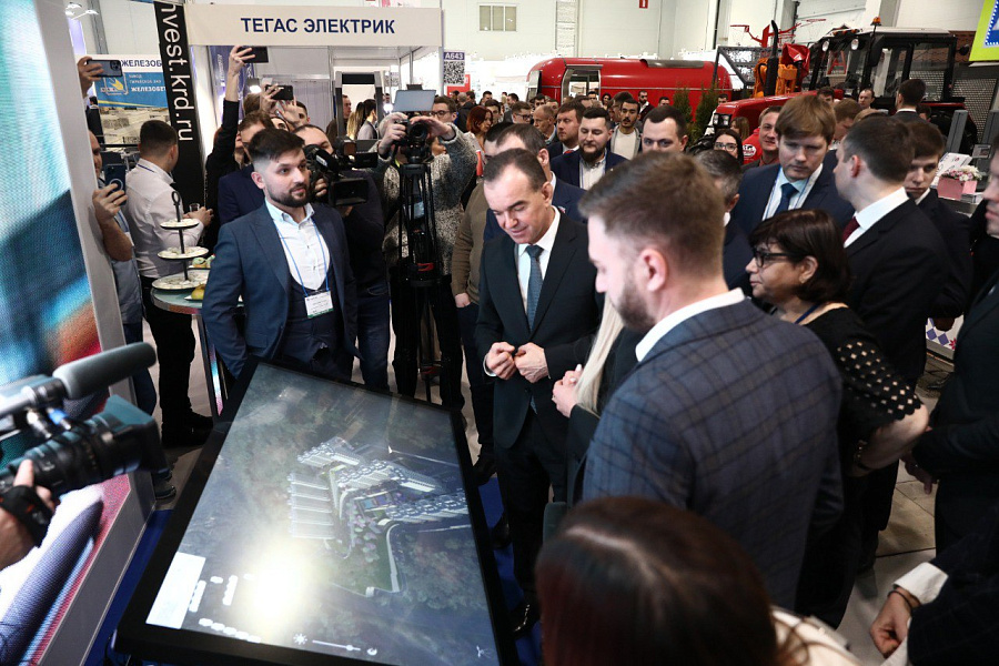 Губернатор Кубани открыл выставку YugBuild