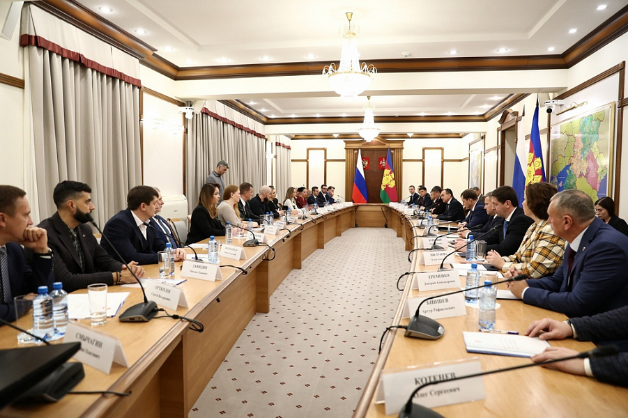 Вениамин Кондратьев встретился с победителями XI краевого конкурса в области качества «Сделано на Кубани»