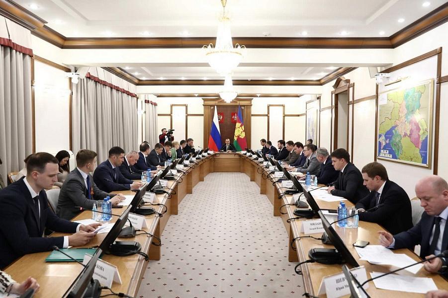 Вениамин Кондратьев: Предприятия Кубани производят всю основную продукцию для строительства и оборудования социальных объектов