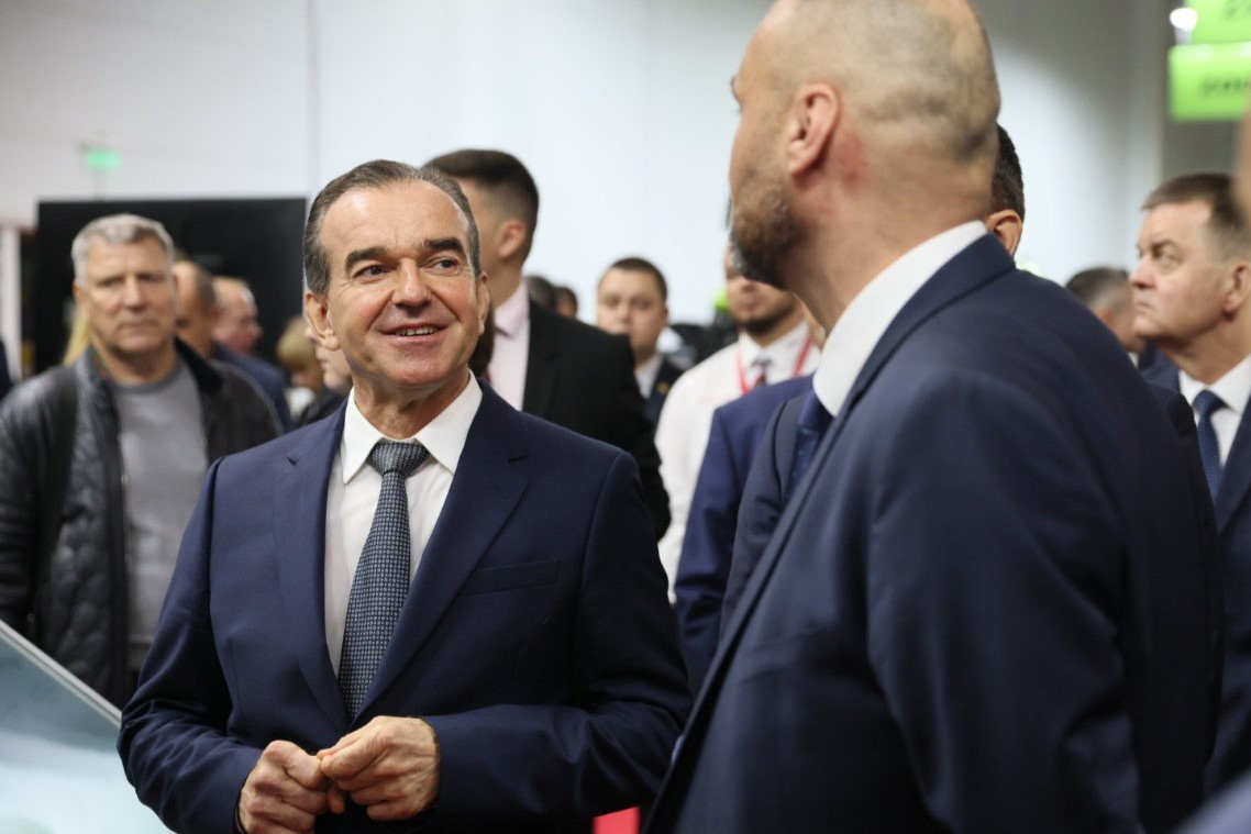 Вениамин Кондратьев пообщался с участниками выставки «ЮГАГРО»