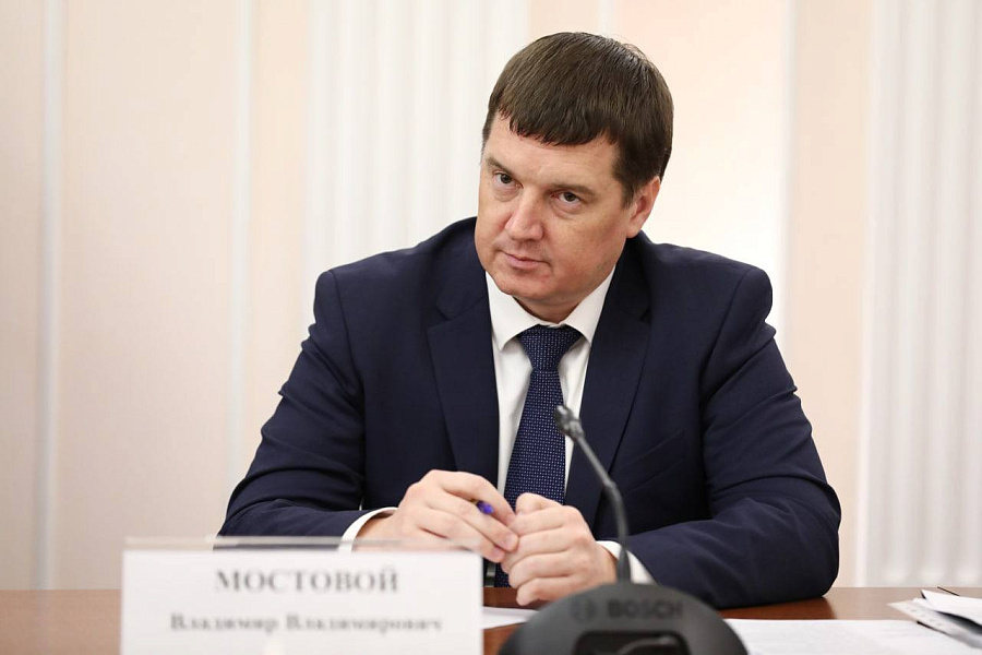Вениамин Кондратьев: С начала 2022 года в многоквартирных домах Кубани заменили более 150 лифтов в рамках капремонта