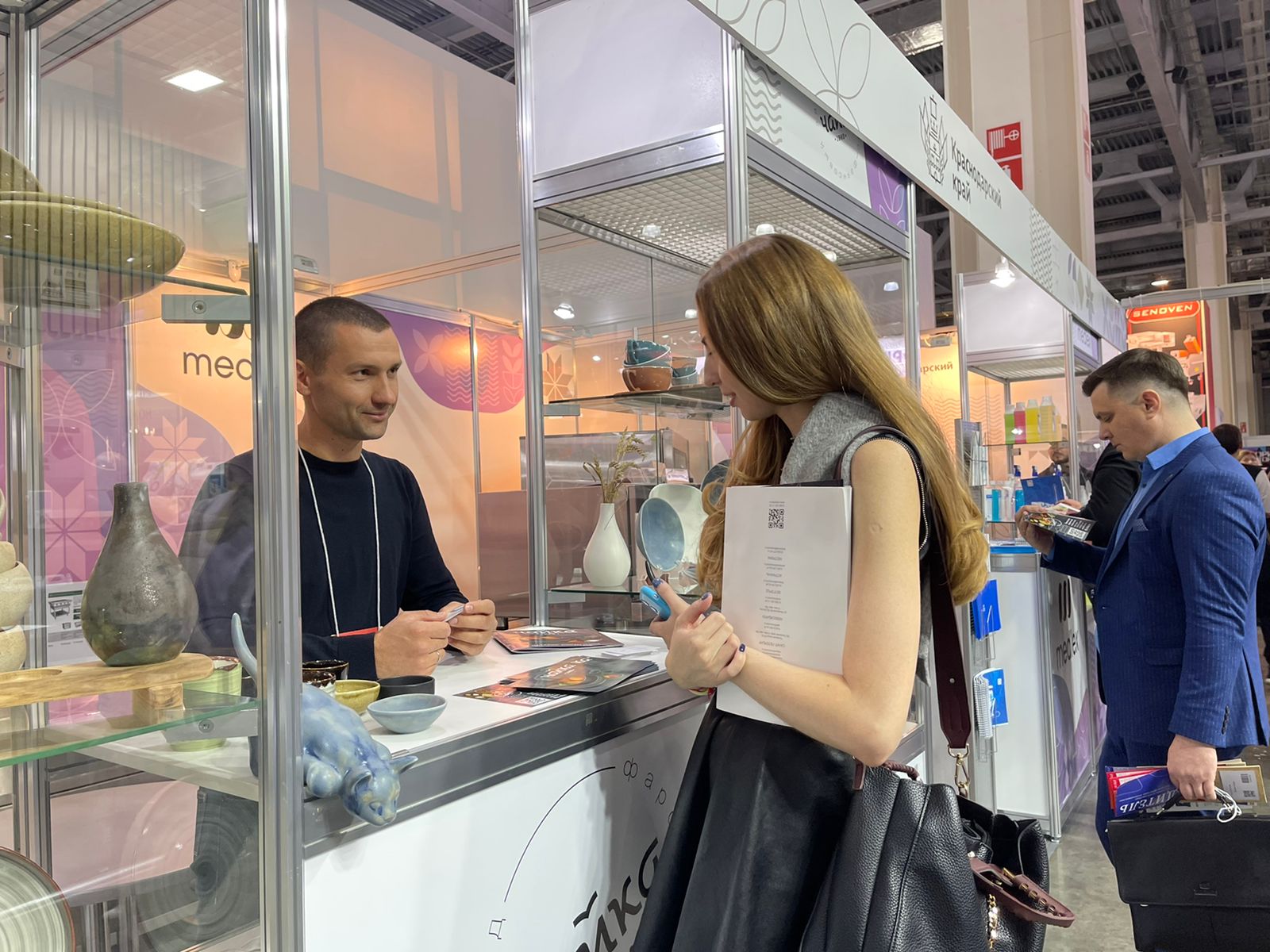 Кубанский фарфор, антисептики и пароконвектоматы презентуют производители в Москве