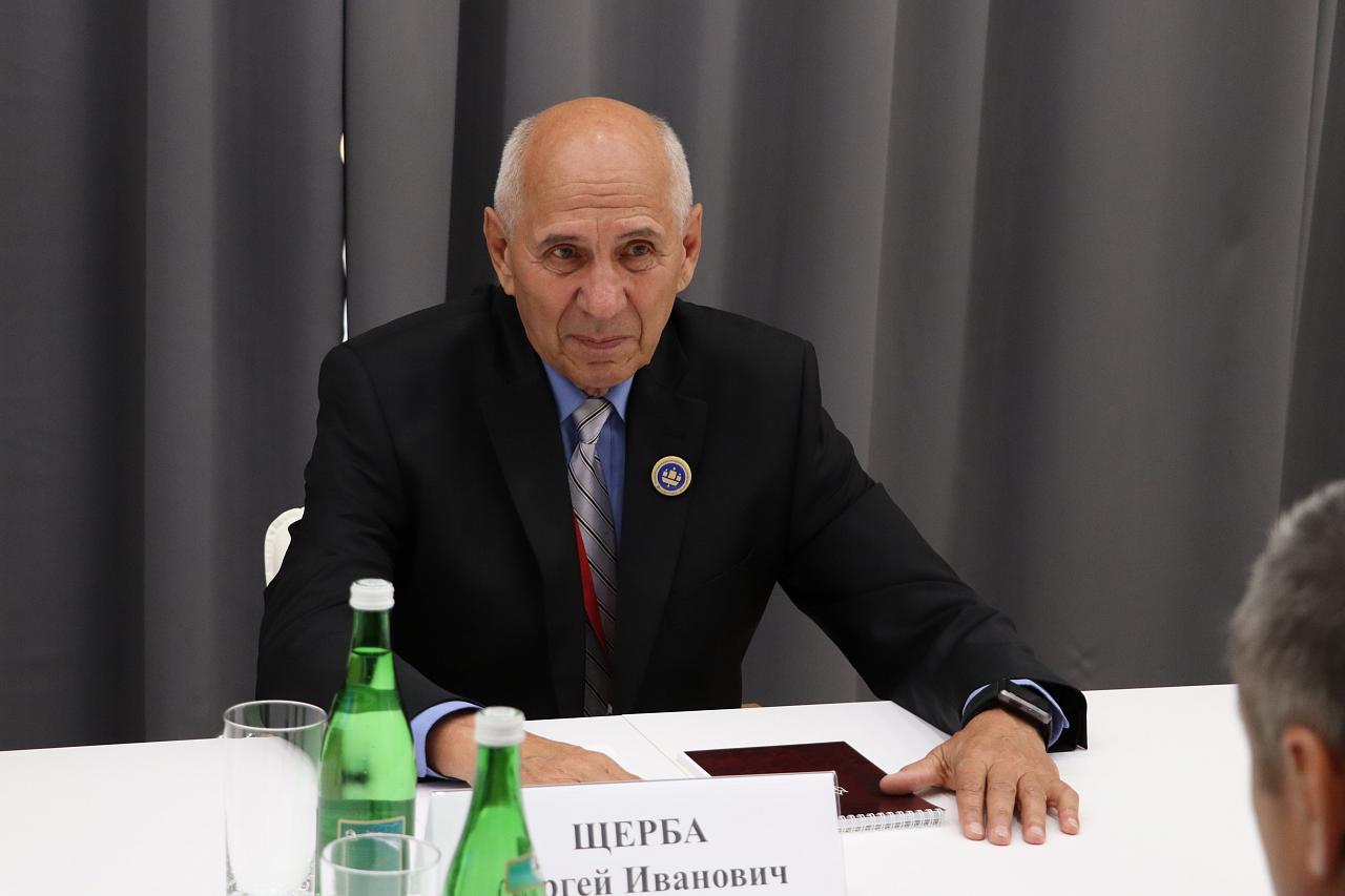 В Армавире начали строительство второй очереди завода по производству жаропрочной посуды