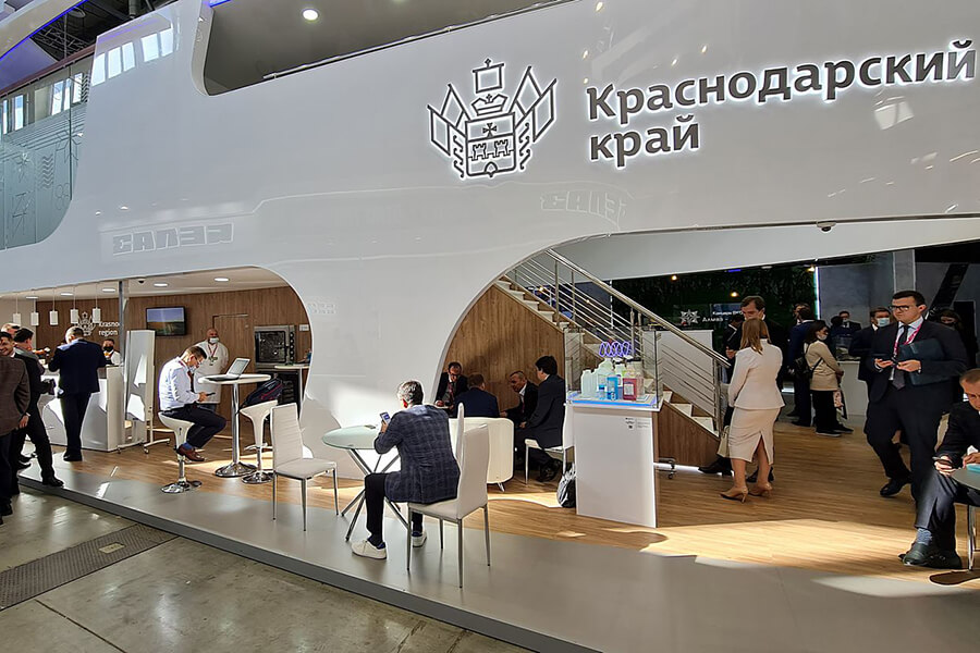 Как привлечь внимание к выставочному стенду и заключить контракты на миллиард?