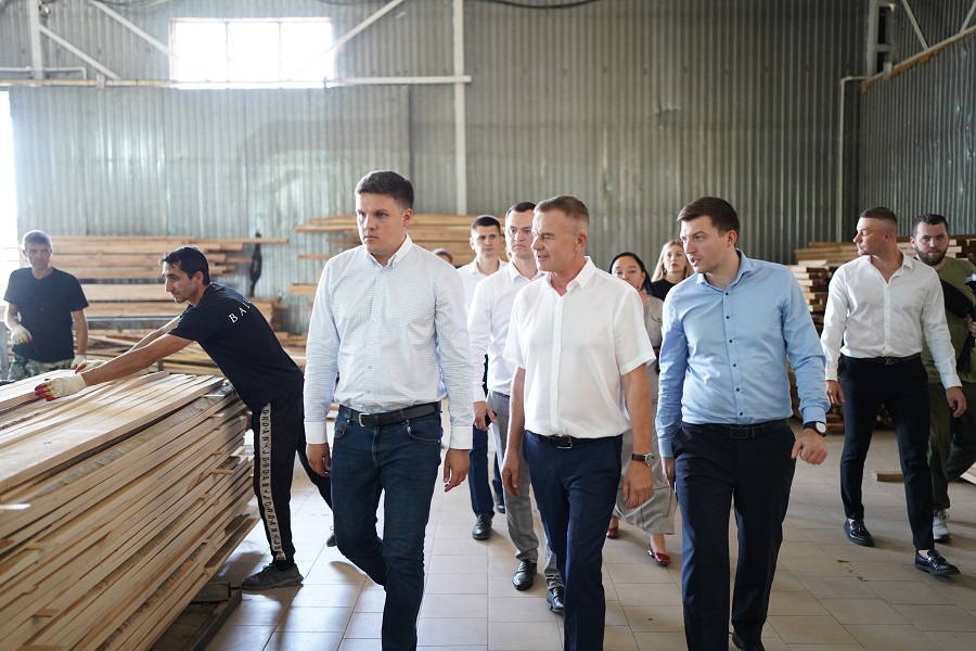 На Кубани производят лаки по уникальной рецептуре