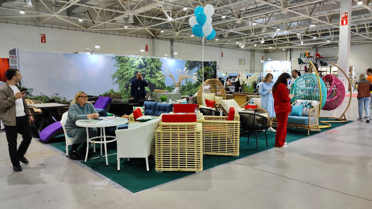 Министр промышленной политики края Дмитрий Хмелько дал старт работе 26-ой Международной выставки «UMIDS-2024»