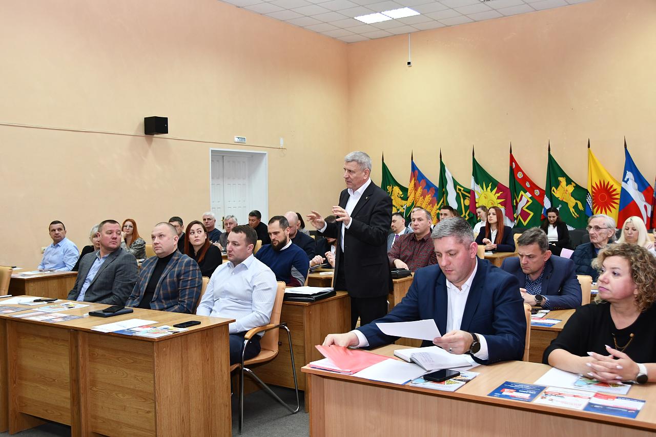 В 2025 году в Северском районе два предприятия начали серийное производство импортозамещающей продукции